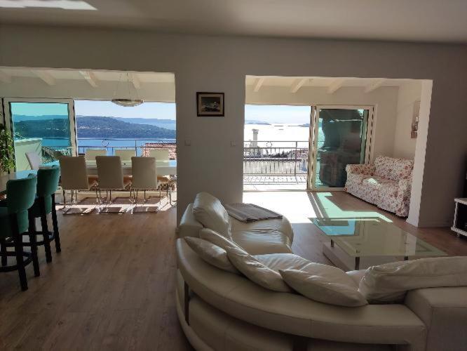 Divine View Apartment Donji Seget Exterior photo